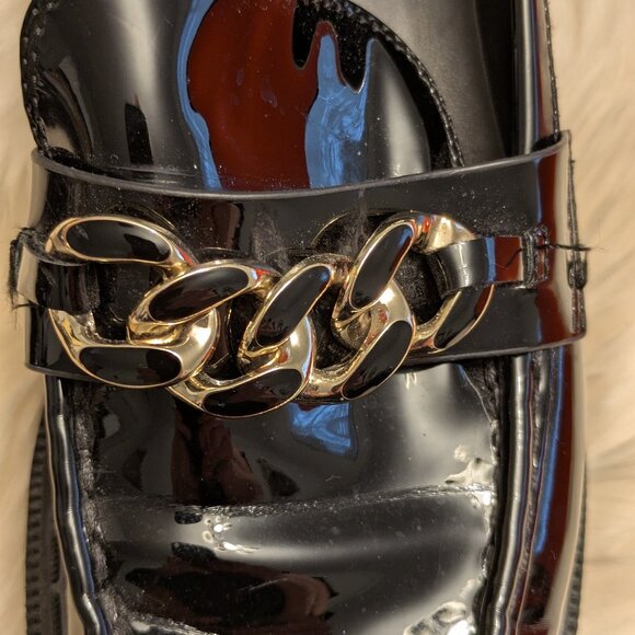 Aldo Gold Buckle Lugged Loafer - Picture 4 of 4